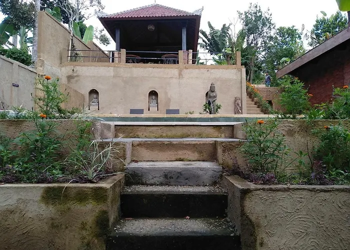 Green Jungle Hotel